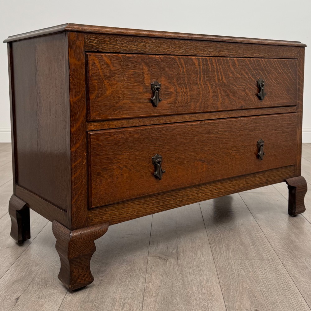  Antique 20th Century Low Chest Of Drawers In Oak View VIII