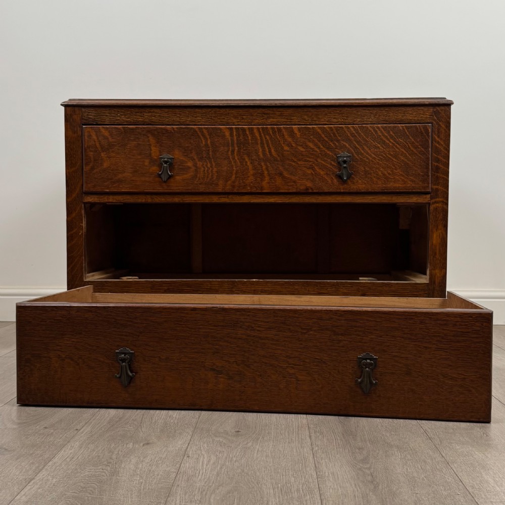  Antique 20th Century Low Chest Of Drawers In Oak View X