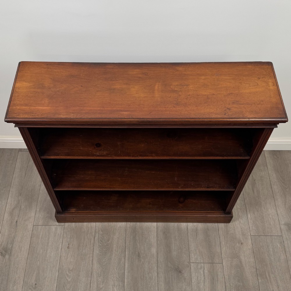  Antique 20th Century Good Quality Open Bookcase In Mahogany  View X