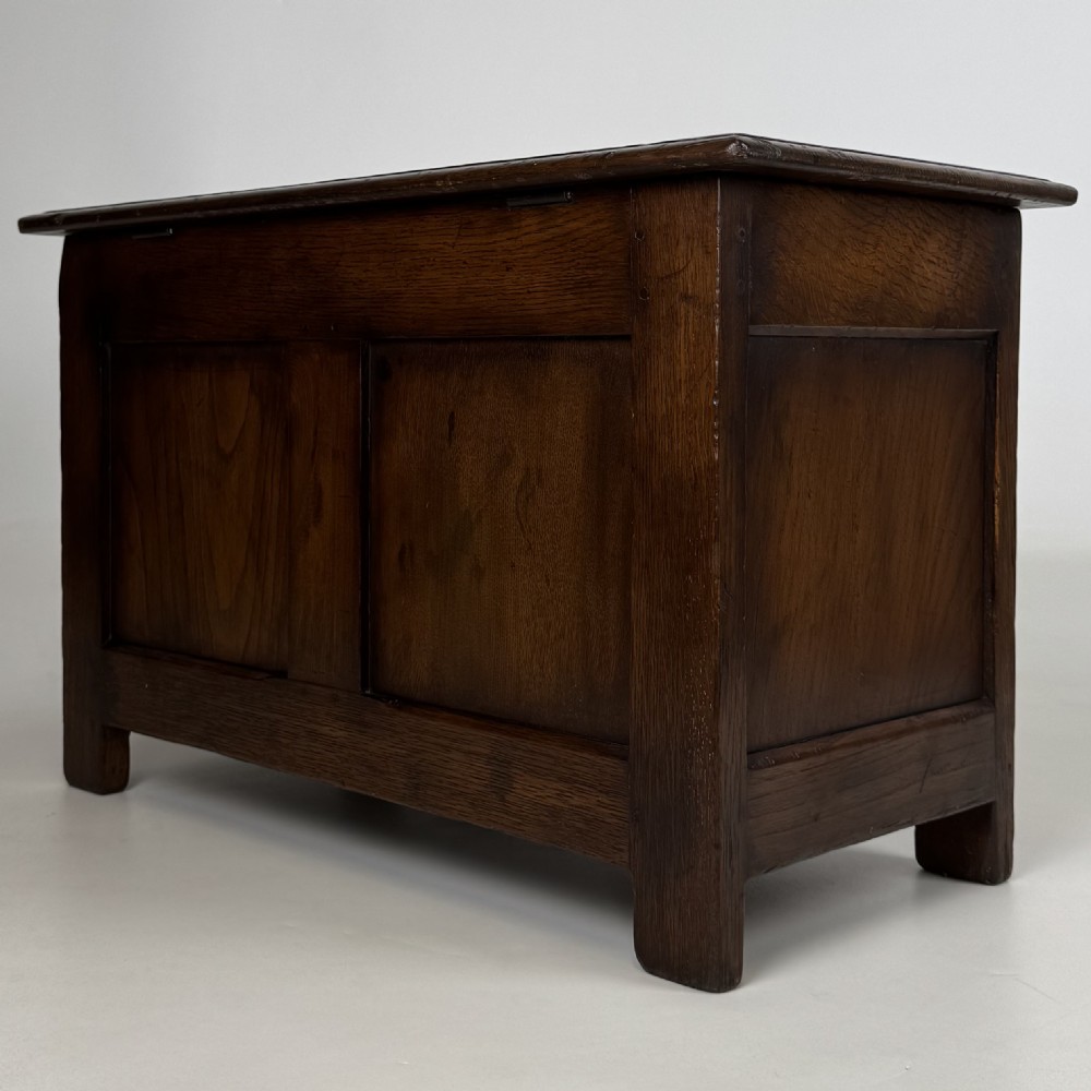  Antique 20th Century Good Quality Oak Blanket Box  View VI