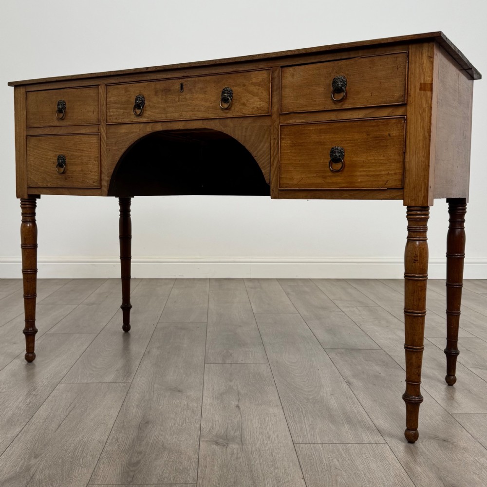 Antique 18th Century Good Quality Writing Table In Mahogany View II