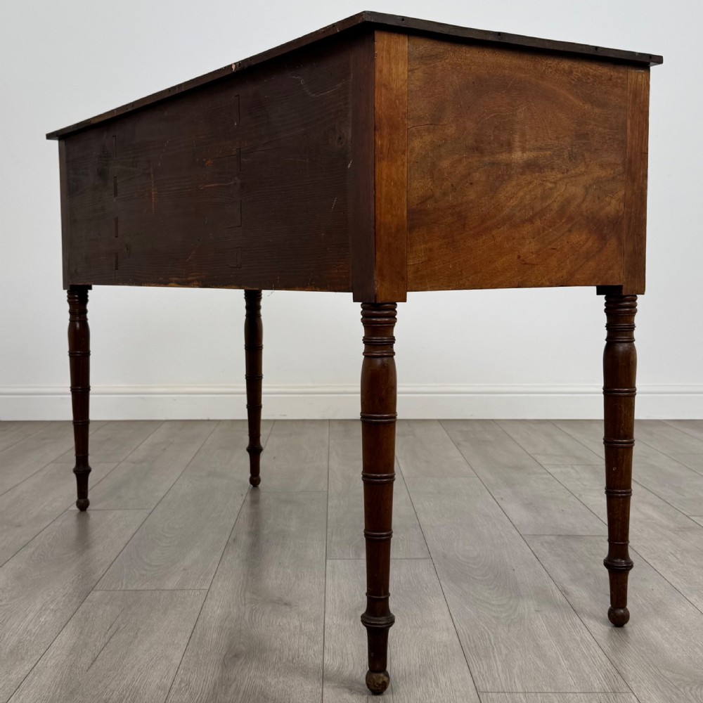 Antique 18th Century Good Quality Writing Table In Mahogany View VI