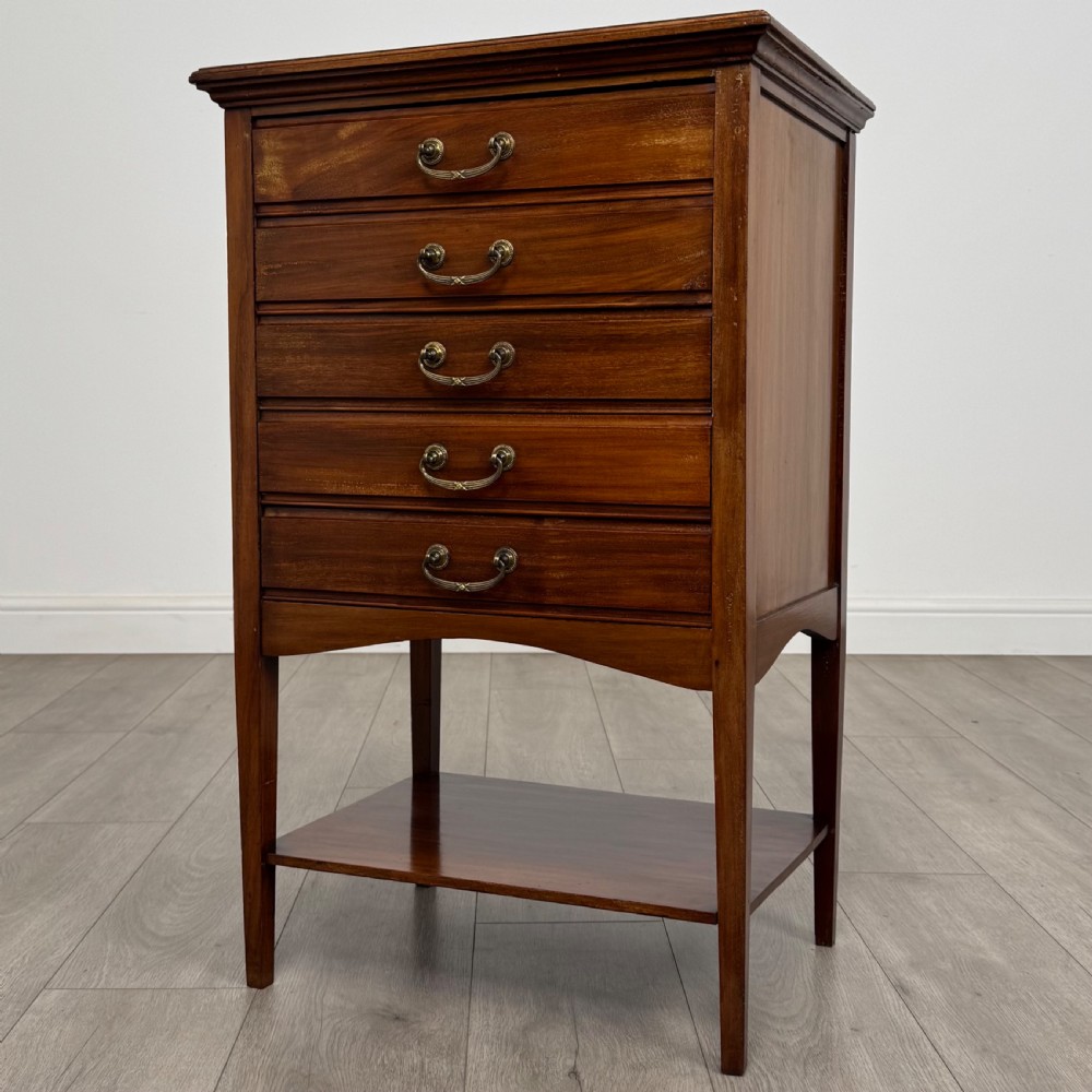 Antique 20th Century Good Quality Cabinet In Mahogany View II