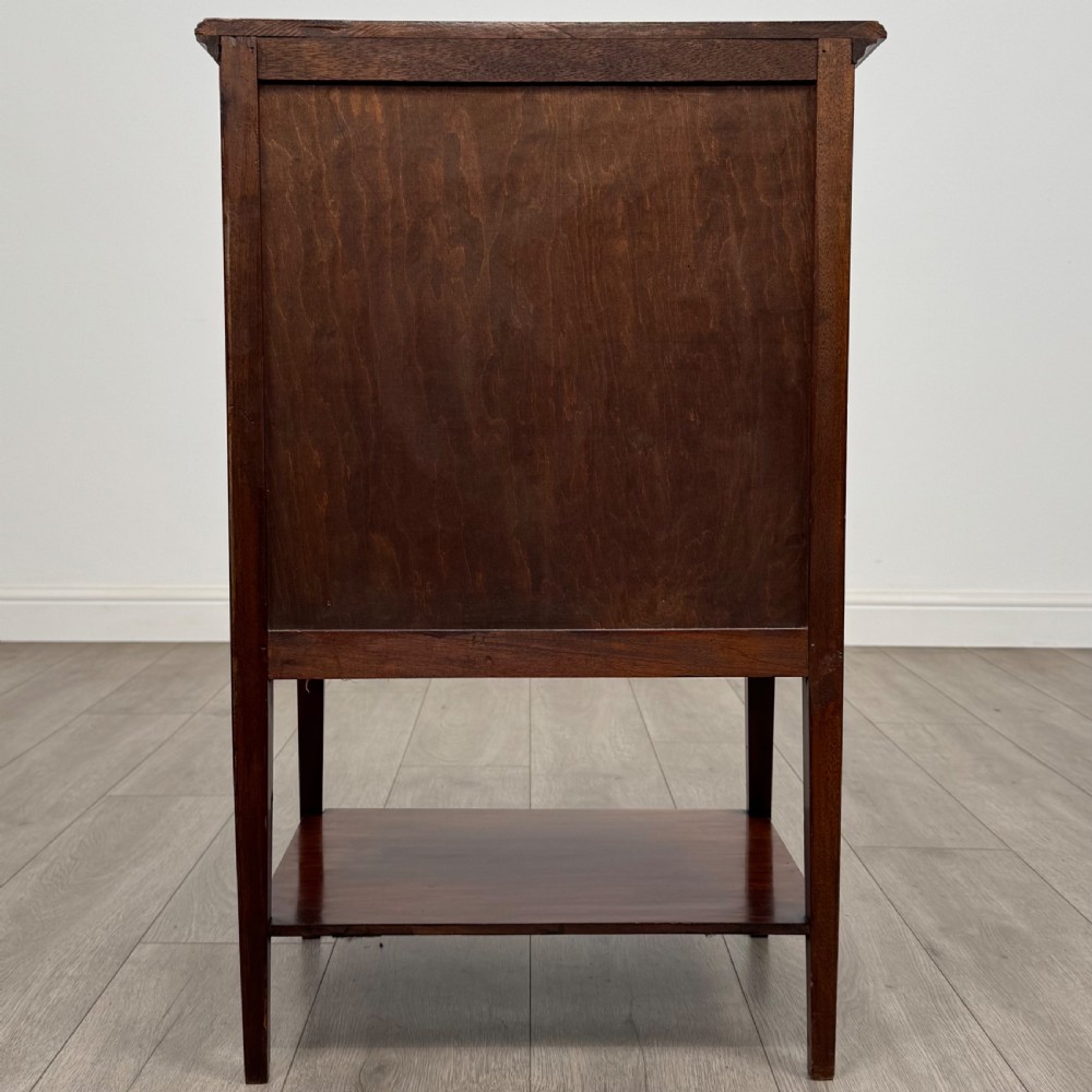 Antique 20th Century Good Quality Cabinet In Mahogany View V