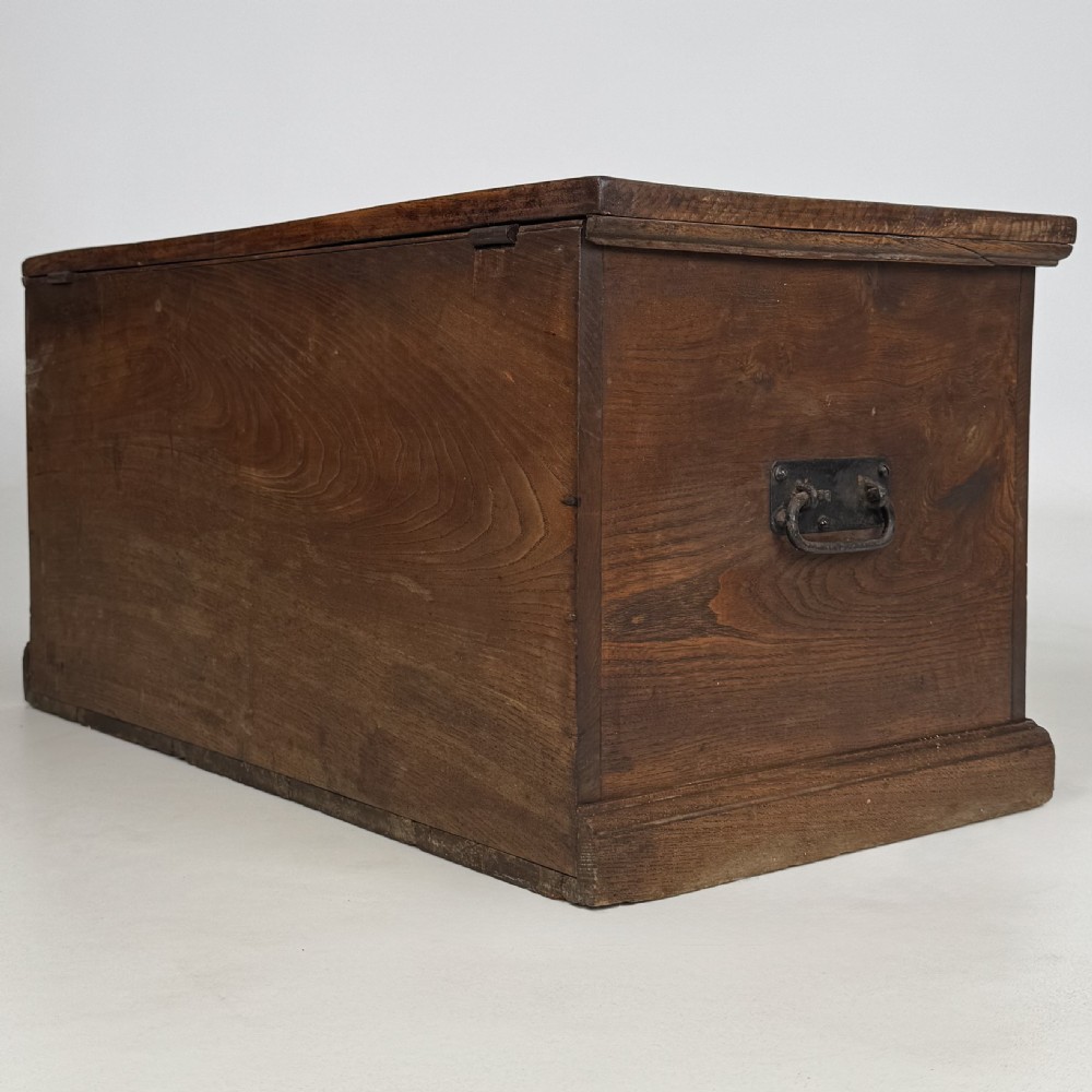 Antique 19th Century Fine Quality Blanket Box In Oak  View VI