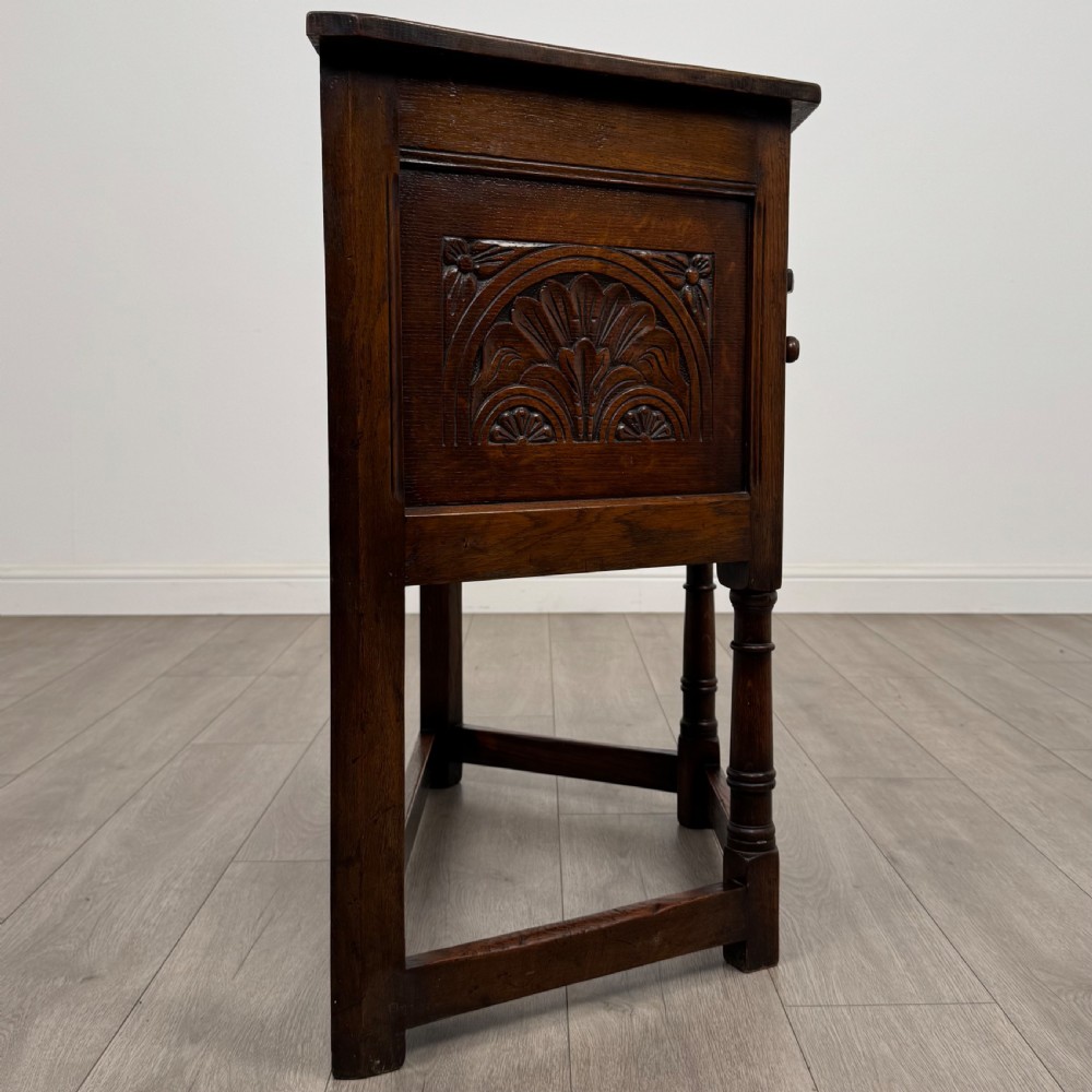 Antique 20th Century Good Quality Cabinet In Oak View VIII