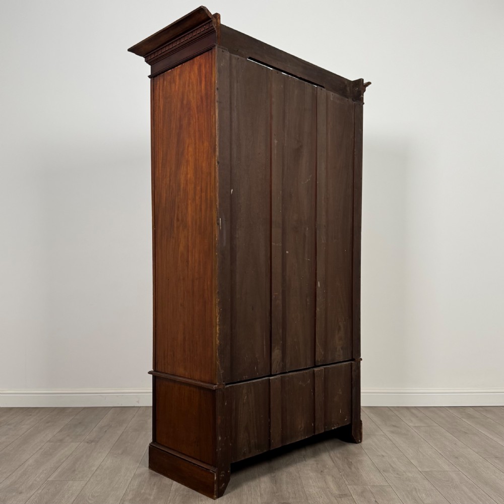 Antique 20th Century Fine Quality Wardrobe In Mahogany  View V