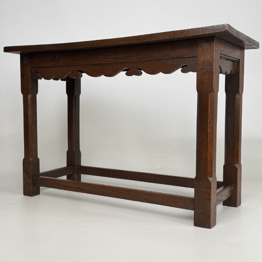  Antique 19th Century Fine Quality Small Oak Side Table  View II