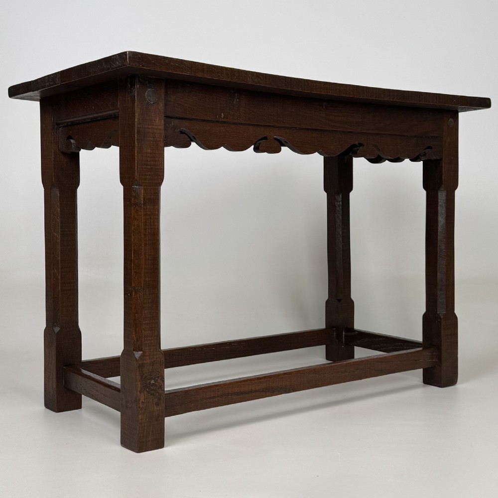  Antique 19th Century Fine Quality Small Oak Side Table  View VIII