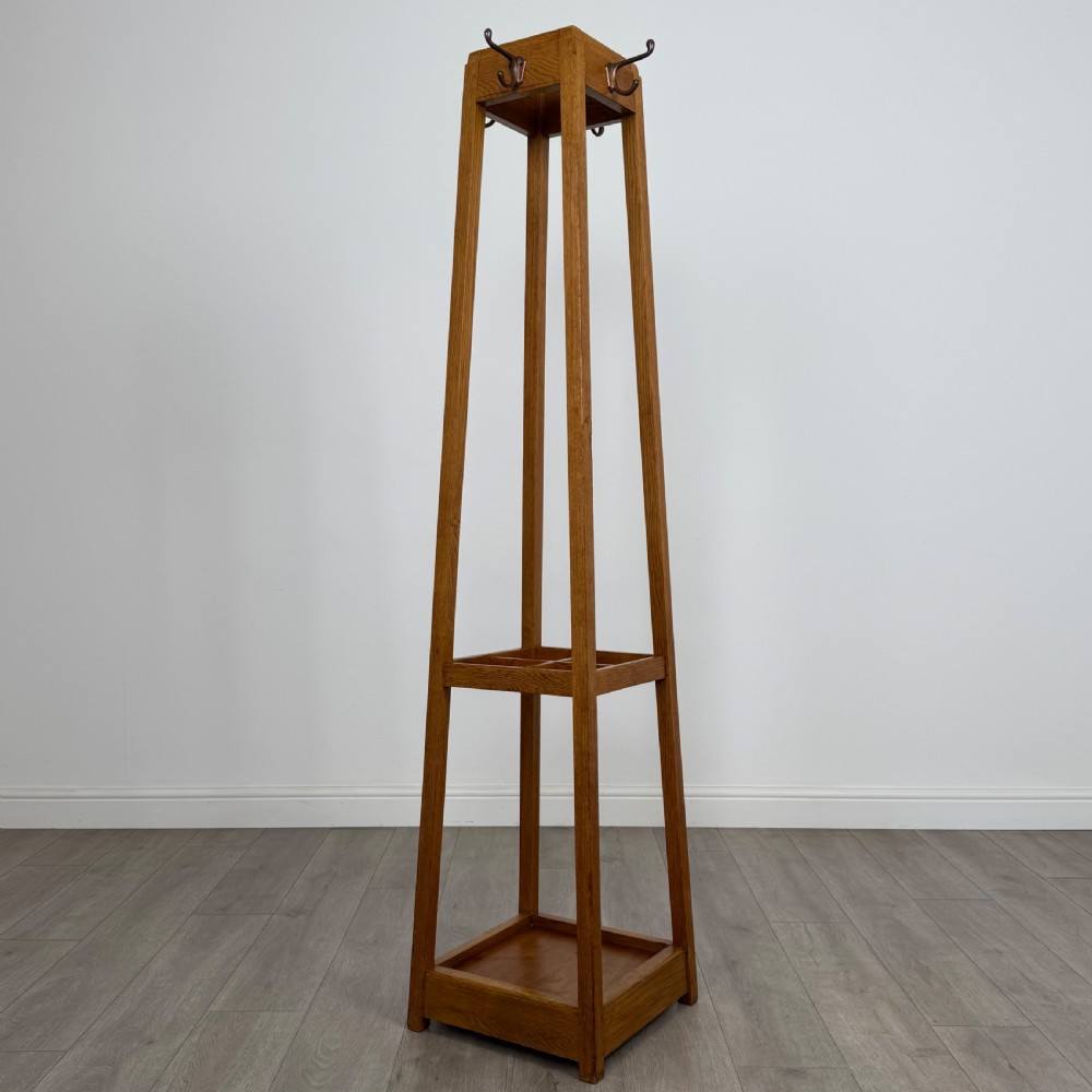 Antique 20th Century Fine Quality Arts & Crafts Oak Coat Stand  View II