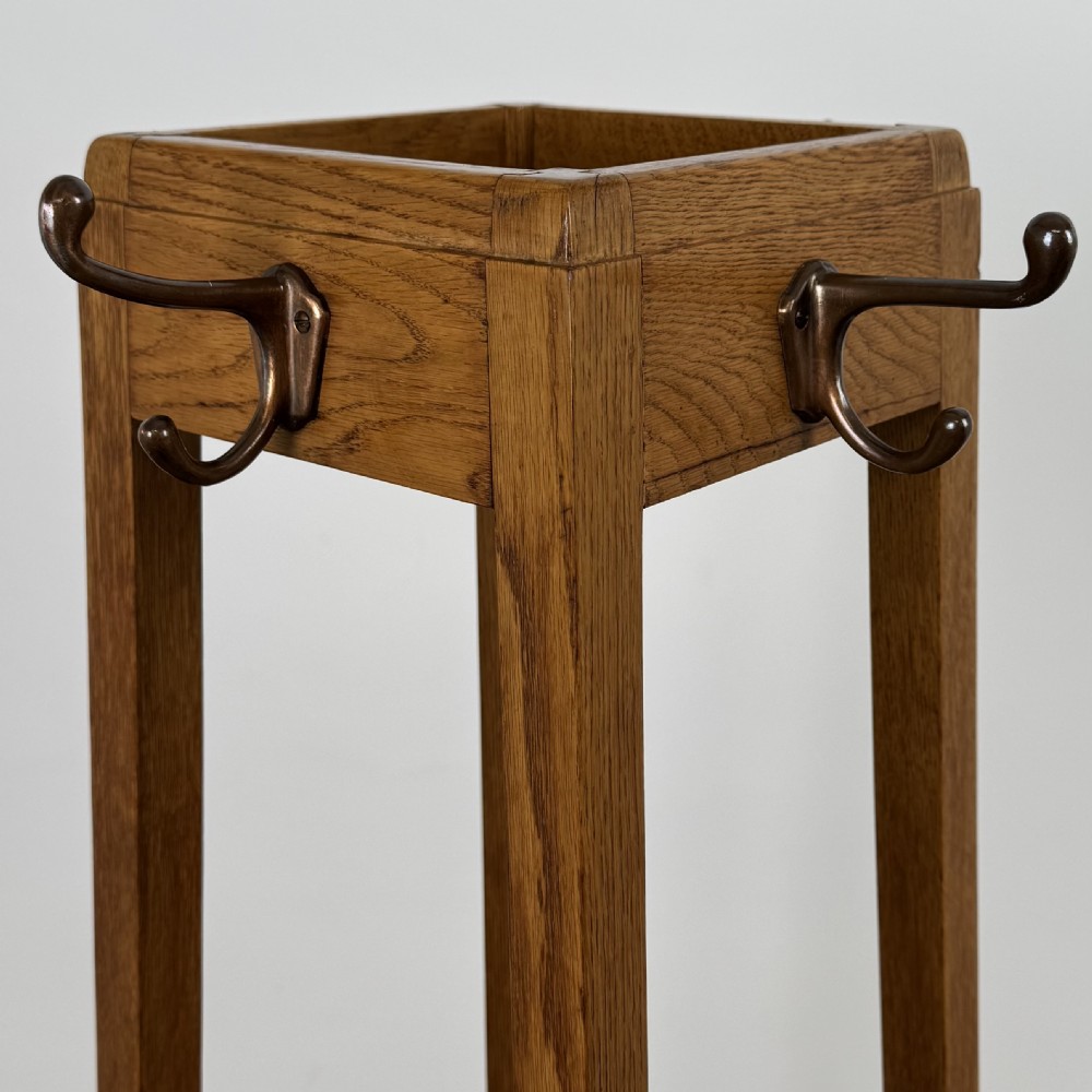 Antique 20th Century Fine Quality Arts & Crafts Oak Coat Stand  View XII