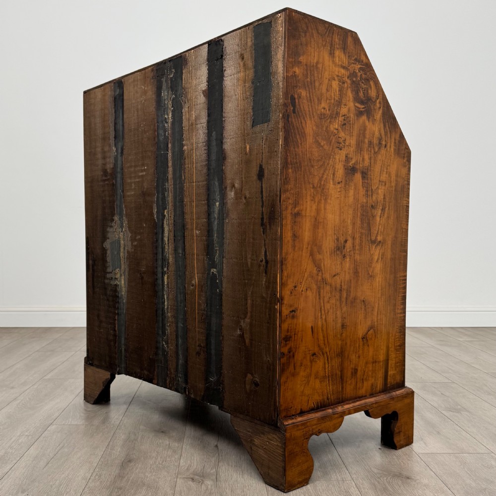 Antique 18th Century Fine Quality Bureau In Fruitwood View VII