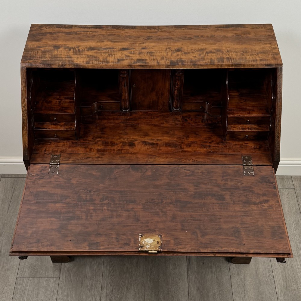 Antique 18th Century Fine Quality Bureau In Fruitwood View XII