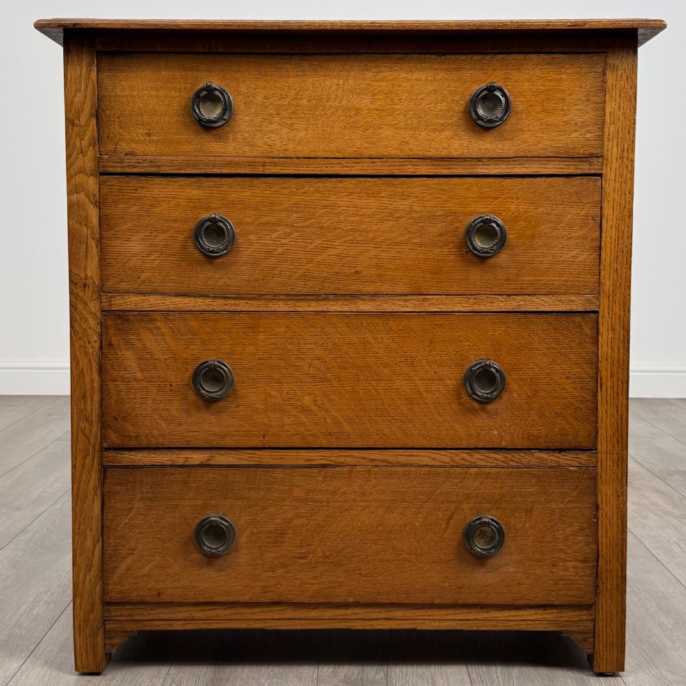 Antique 20th Century Good Quality Chest Of Drawers In Oak 