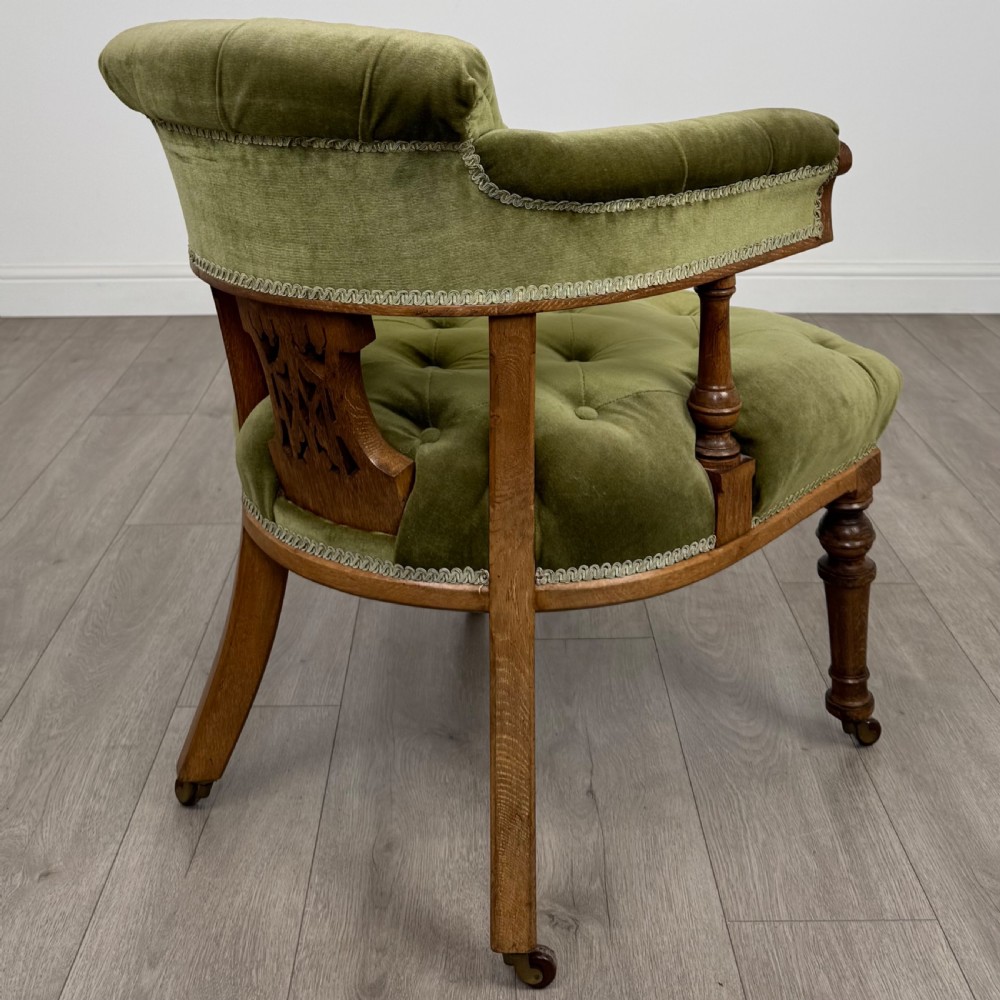 Antique 19th Century Good Quality Tub Chair In Oak  View V