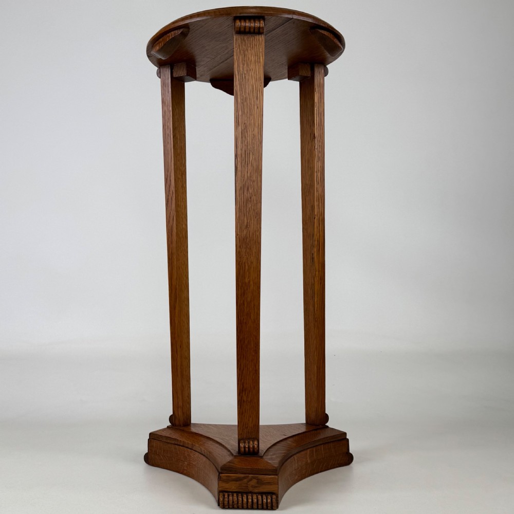  Antique 20th Century Fine Quality Plant Stand In Oak View II