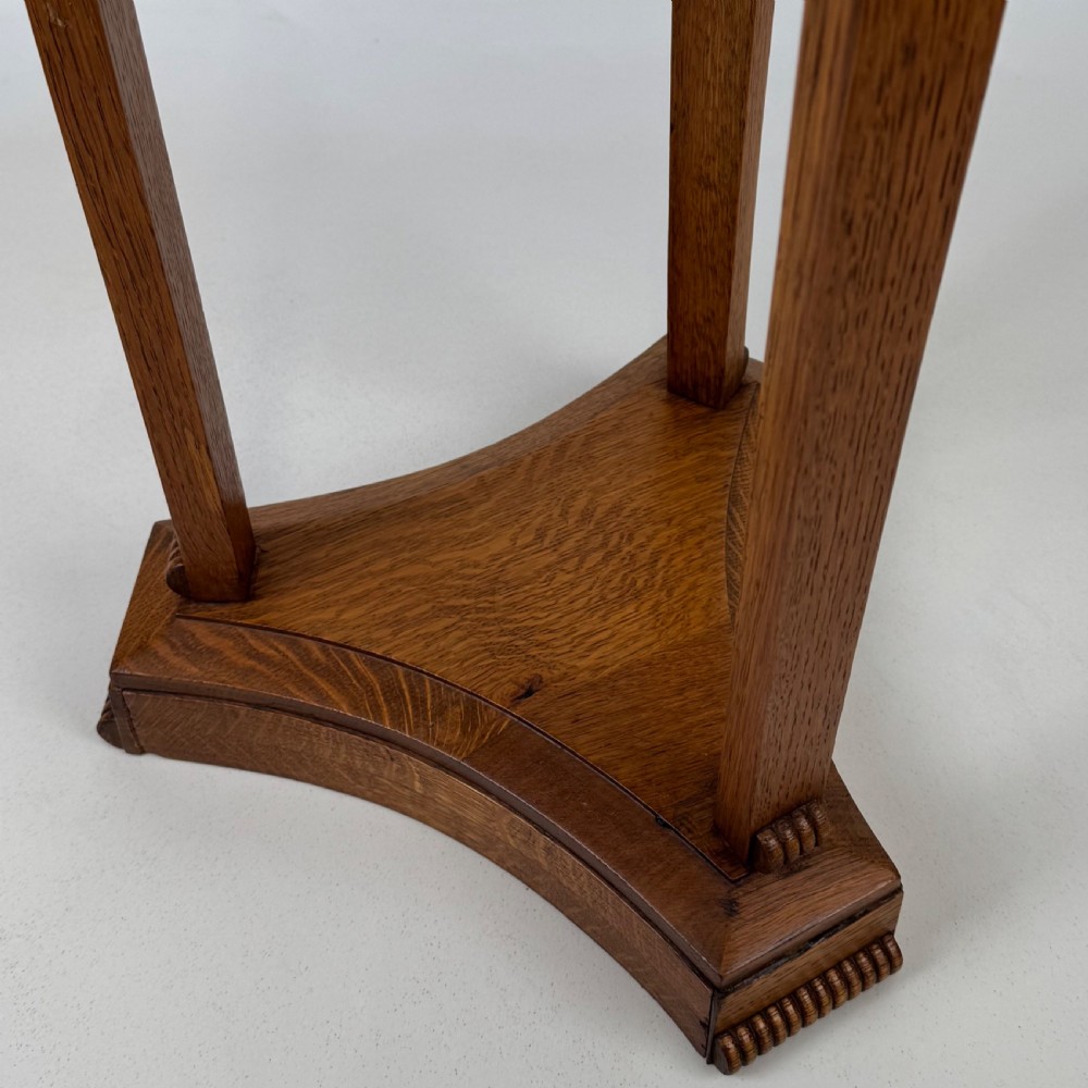  Antique 20th Century Fine Quality Plant Stand In Oak View IV