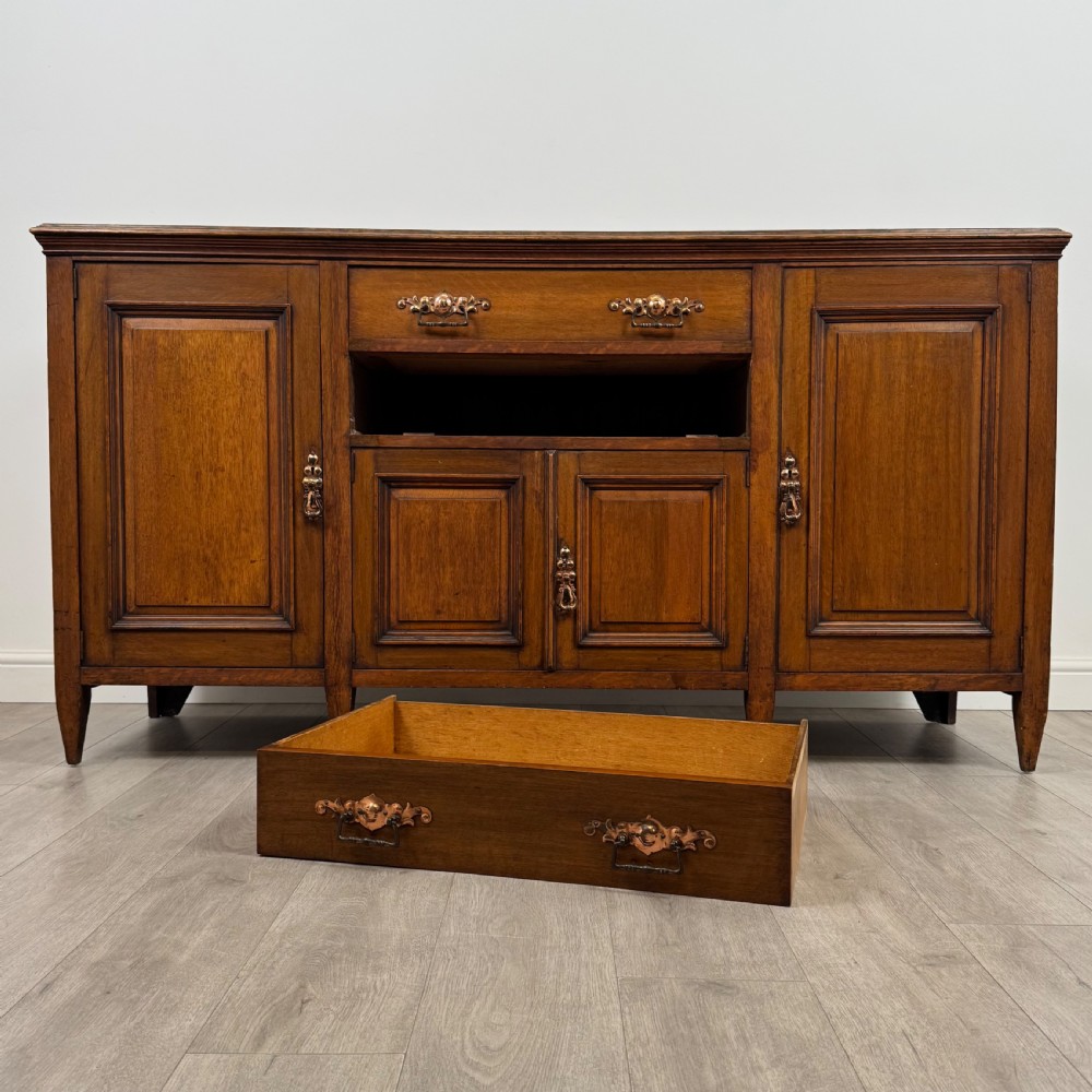 Antique 20th Century Arts And Crafts Oak Sideboard  View XI