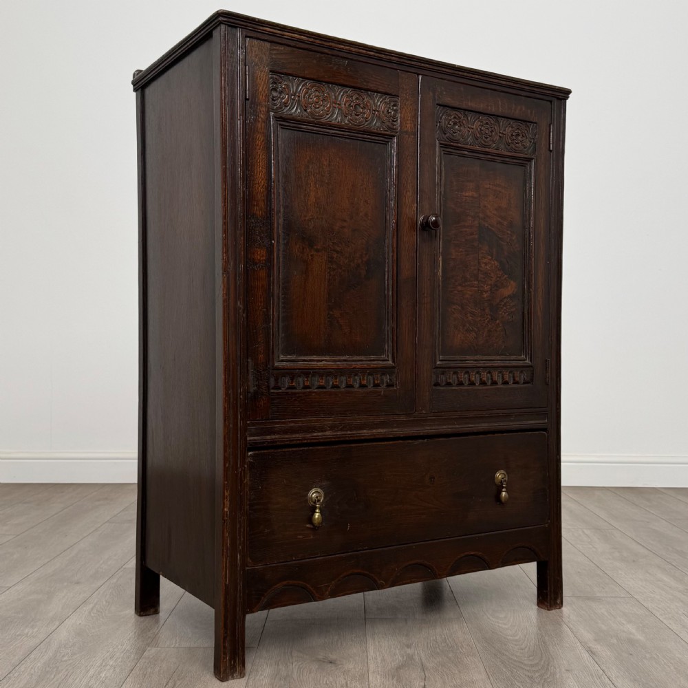 Antique 20th Century Good Quality Carved Oak Cupboard View IX