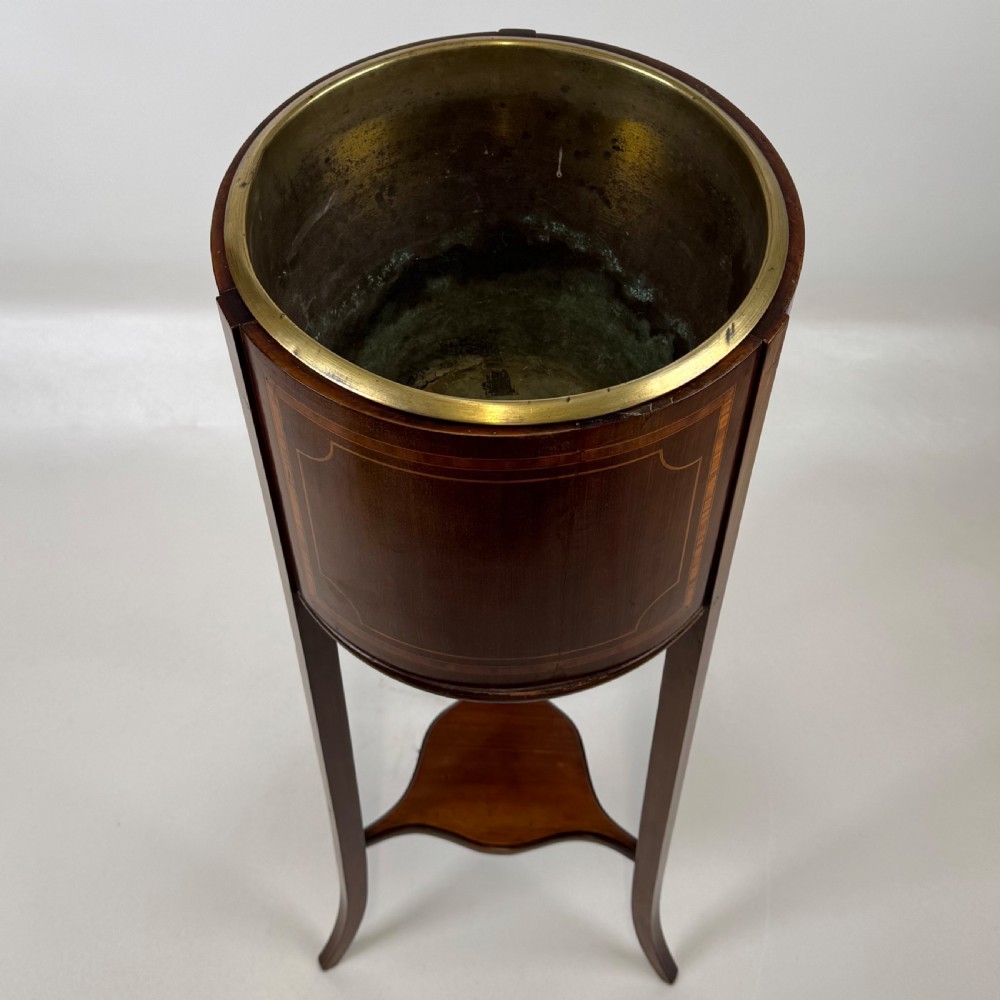 Antique 20th Century Inlaid Plant Stand In Mahogany  View IV