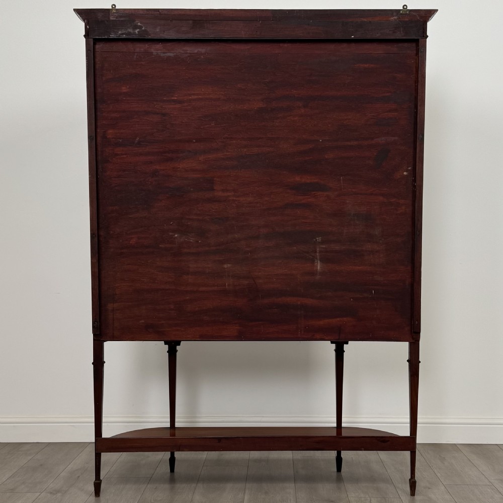Antique 20th Century Fine Quality Display Cabinet In Mahogany View VII