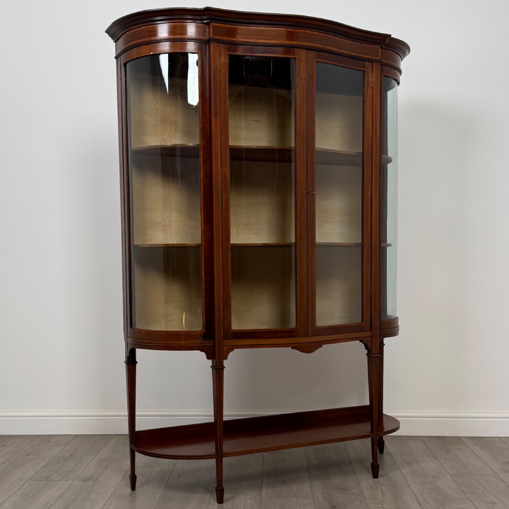 Antique 20th Century Fine Quality Display Cabinet In Mahogany View IX