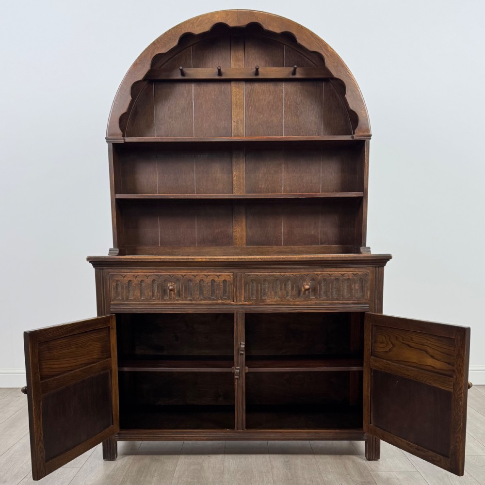 Antique 20th Century Good Quality Dresser In Oak View II