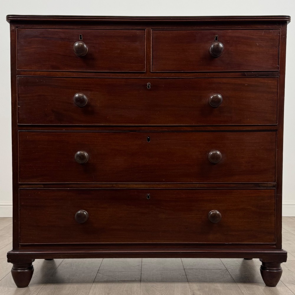 Antique 18th Century Good Quality Mahogany Chest Of Drawers