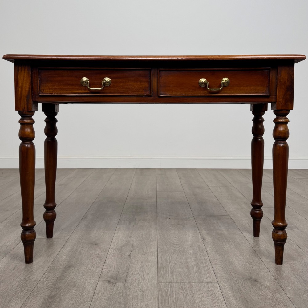 Antique 20th Century Good Quality Side Table In Mahogany 