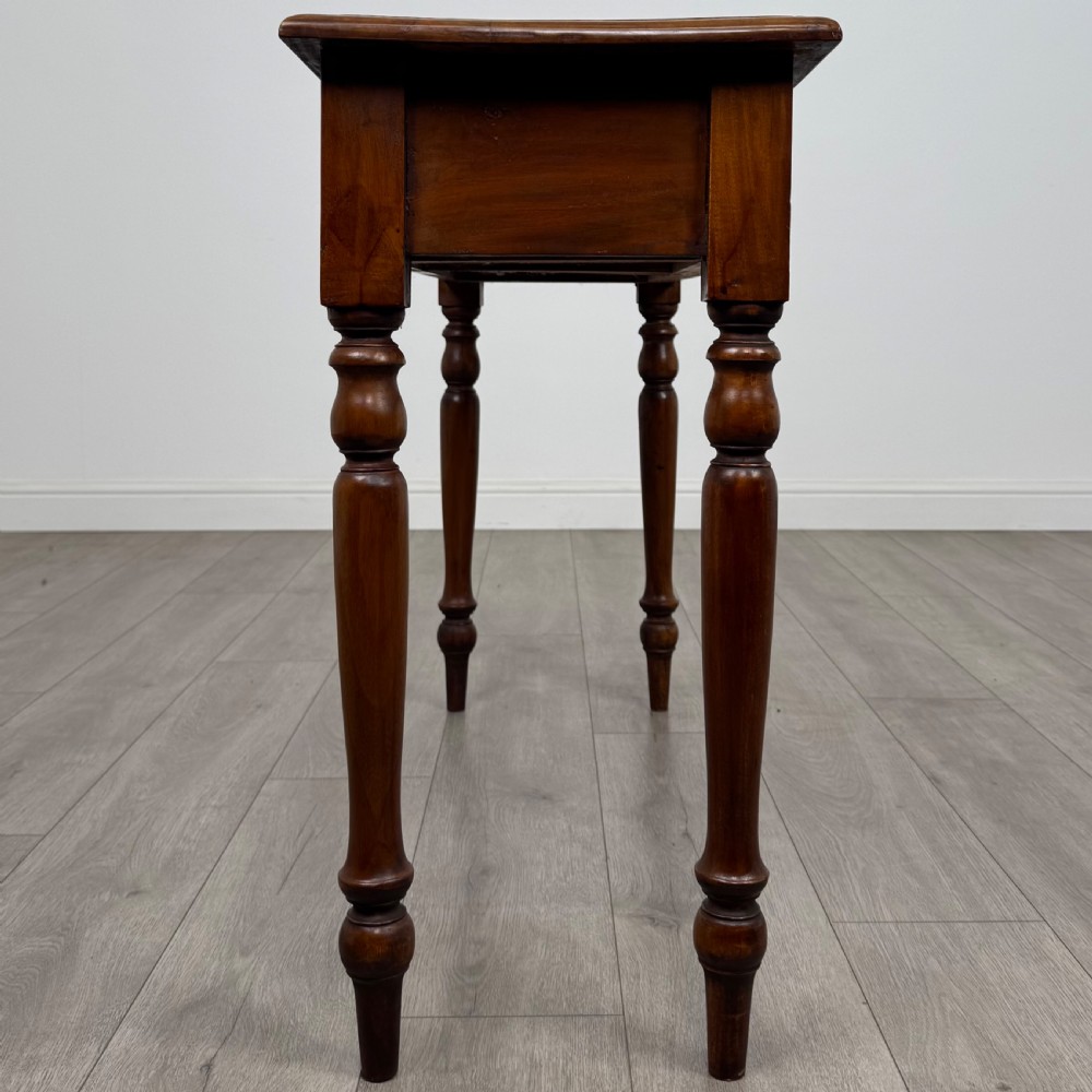Antique 20th Century Good Quality Side Table In Mahogany  View VIII