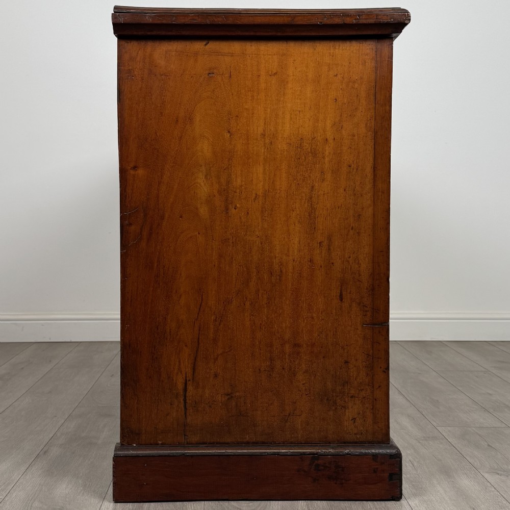  Antique 20th Century Good Quality Sideboard In Walnut  View X