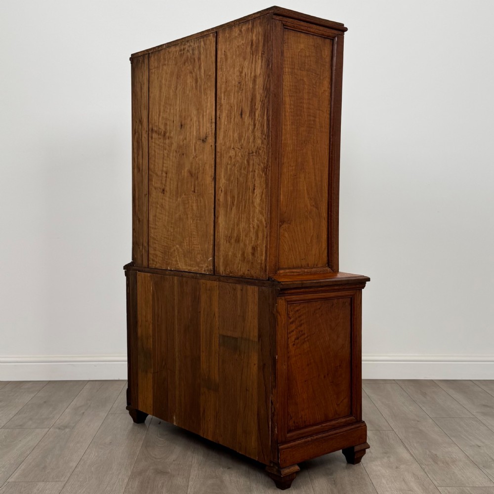 Antique 20th Century Fine Quality Unique Display Cabinet In Oak View VIII