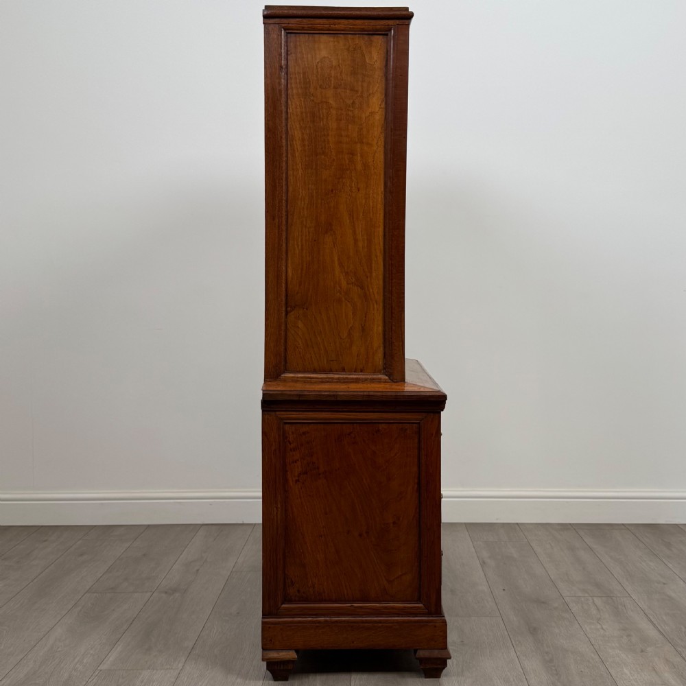 Antique 20th Century Fine Quality Unique Display Cabinet In Oak View IX