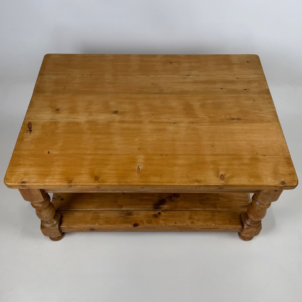  Antique 20th Century Good Quality Pine Farmhouse Coffee Table  View IX