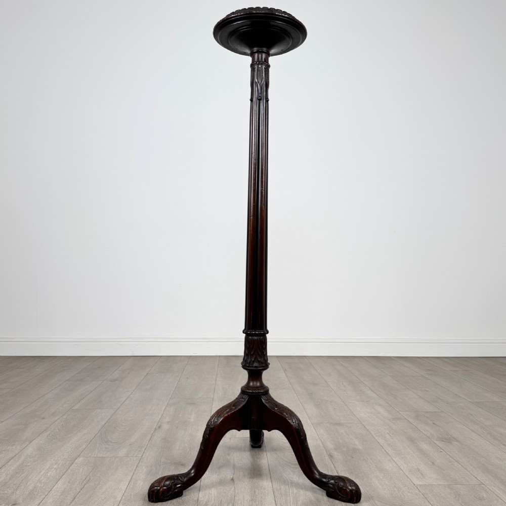 Antique 19th Century Fine Quality Plant Stand In Mahogany  View III