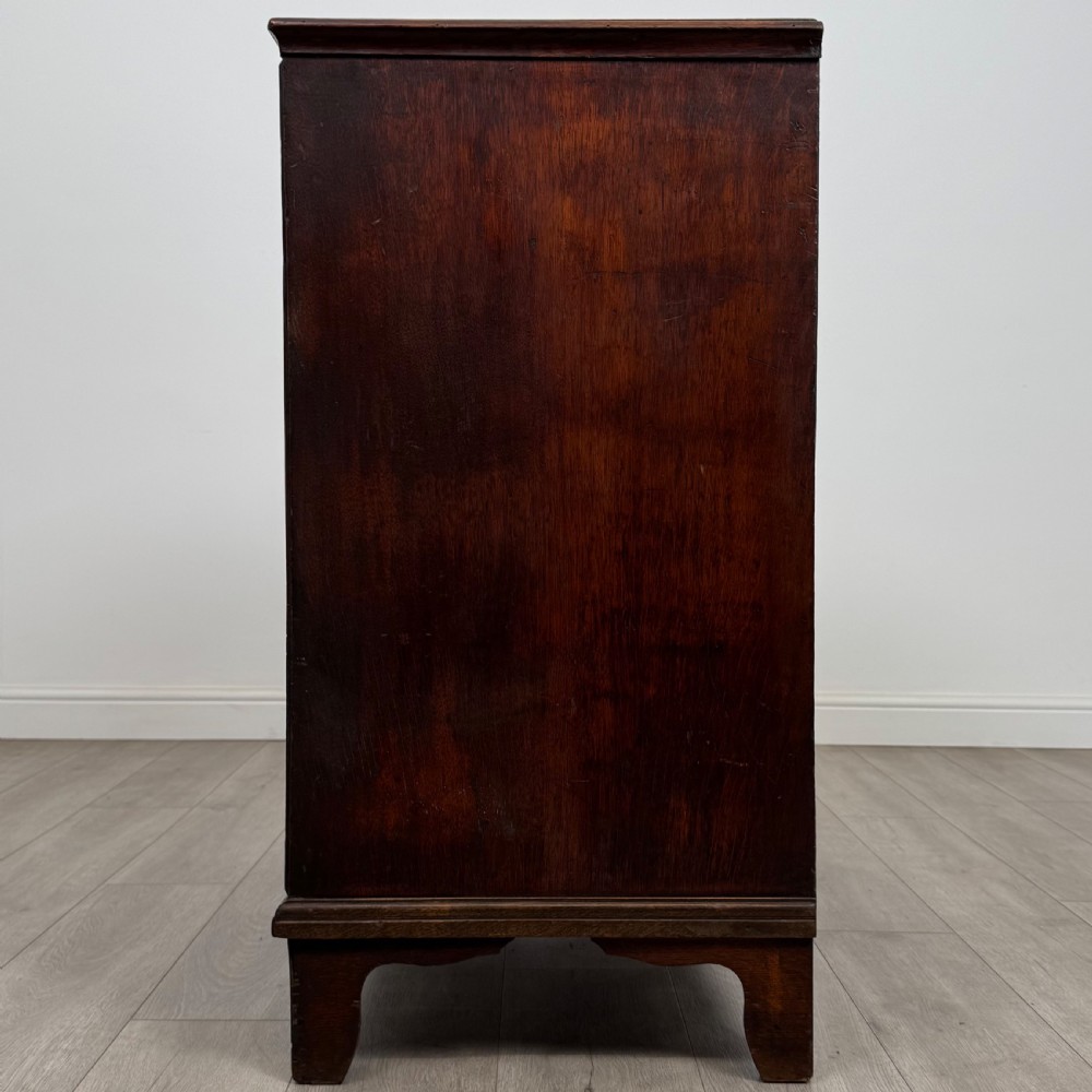 Antique 18th Century Good Quality Oak Chest Of Drawers  View III