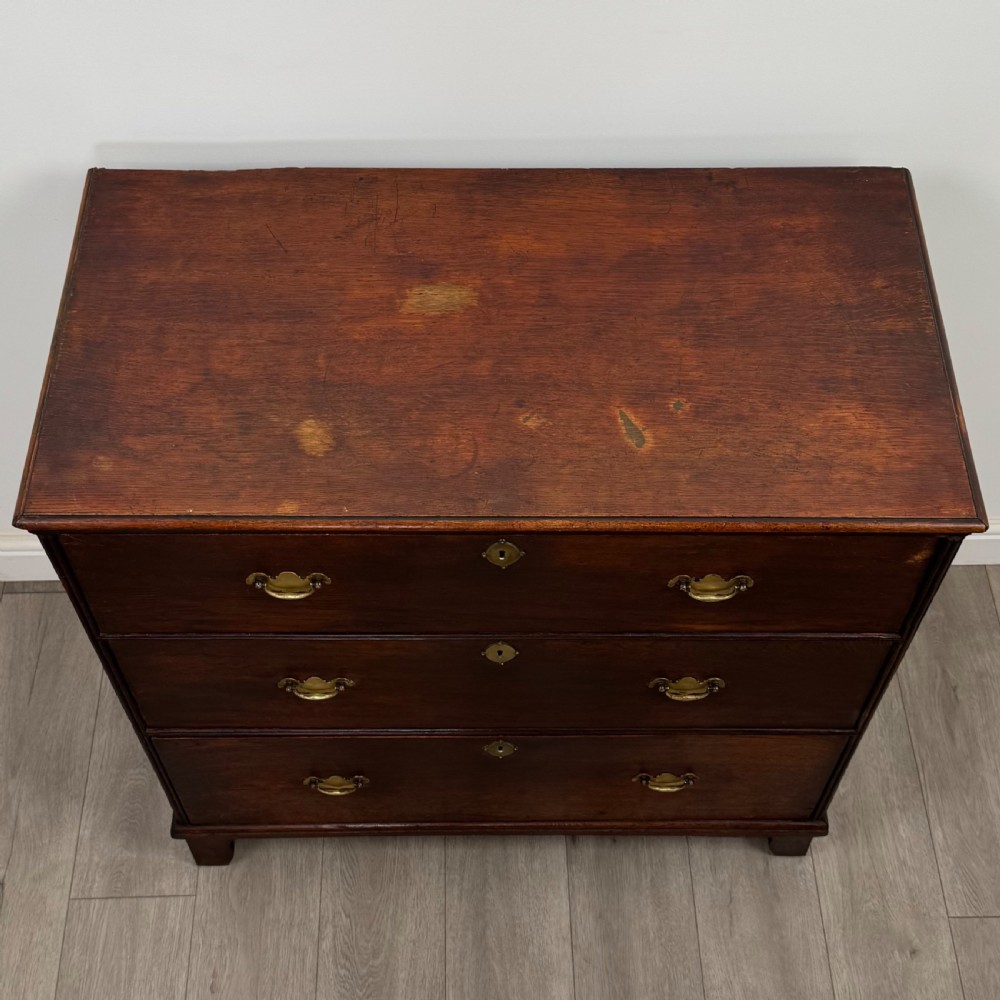 Antique 18th Century Good Quality Oak Chest Of Drawers  View IX