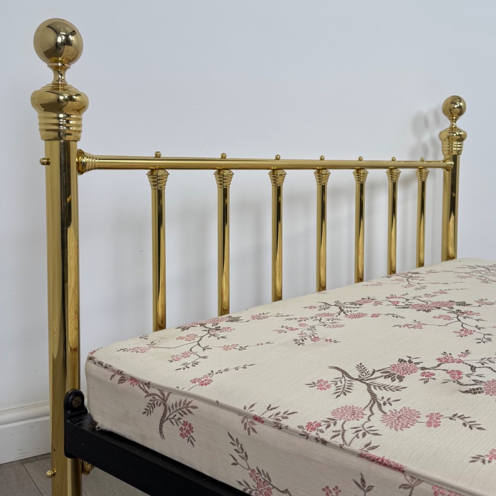Antique 20th Century Fine Quality Brass King Size Bed  View IV