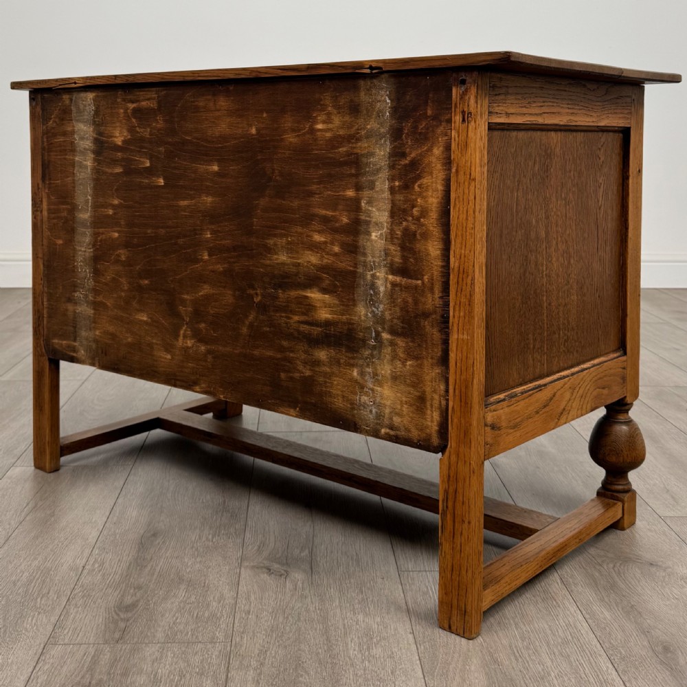 Antique 20th Century Good Quality Low Chest Of Drawers In Oak  View VI