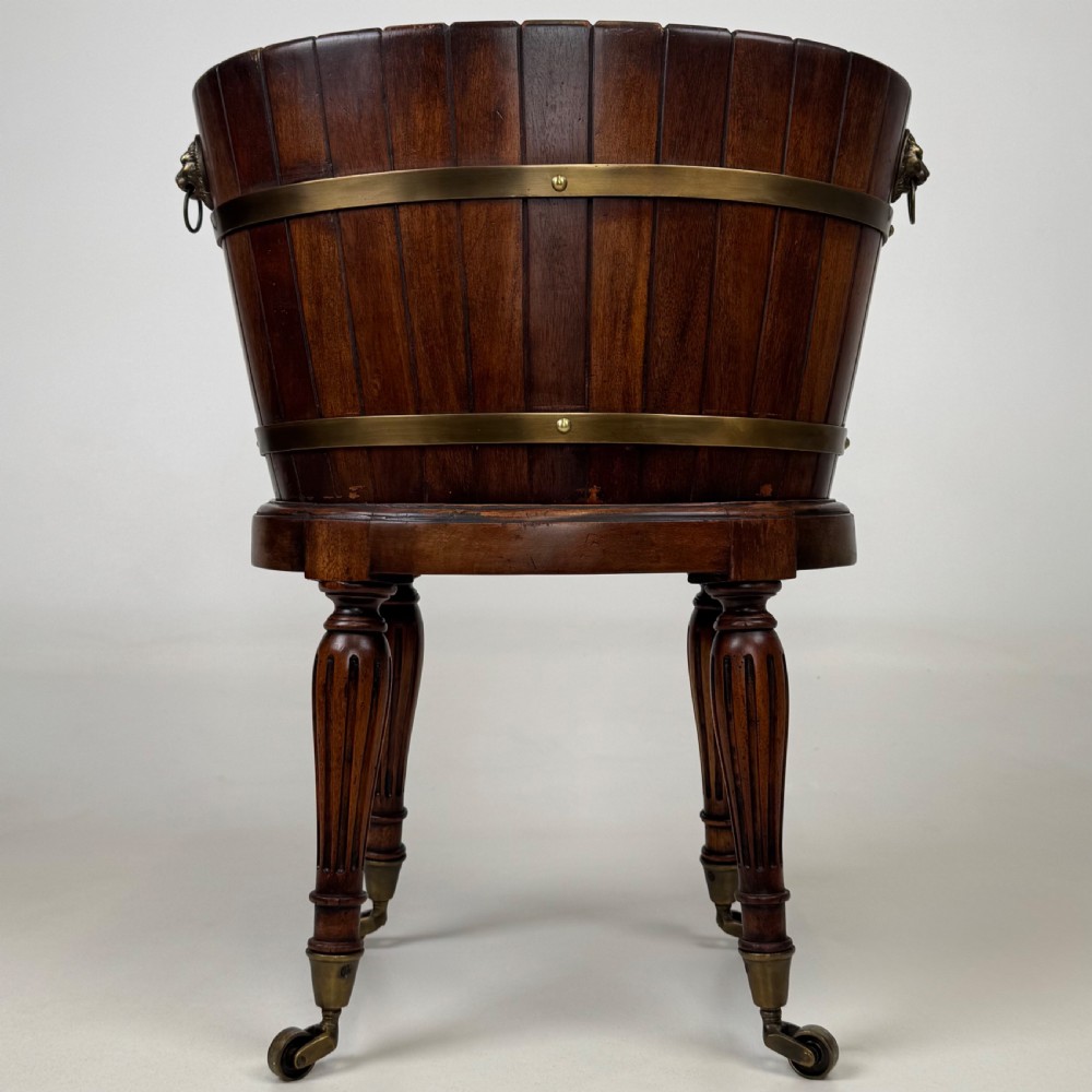 Antique 20th Century Good Quality Plant Stand In Mahogany  View VIII
