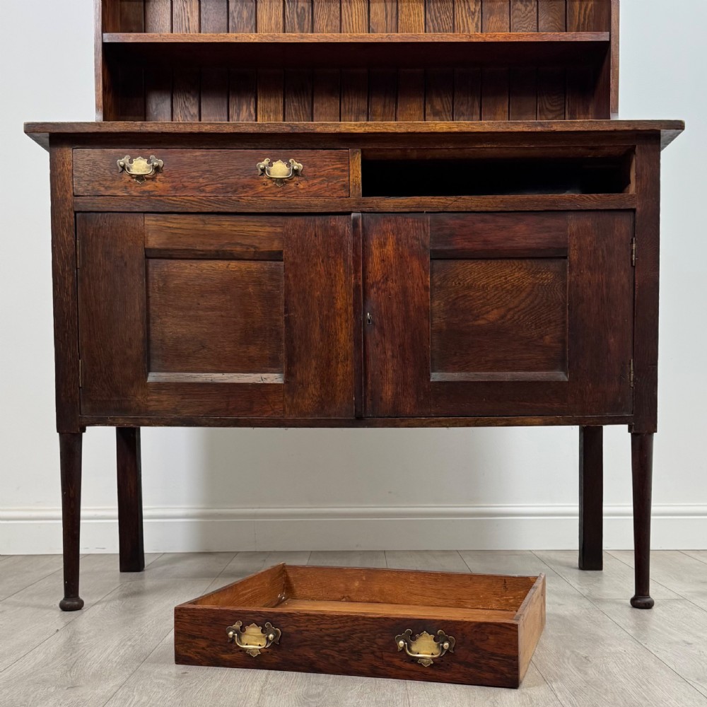 Antique 20th Century Good Quality Dresser In Oak  View XI