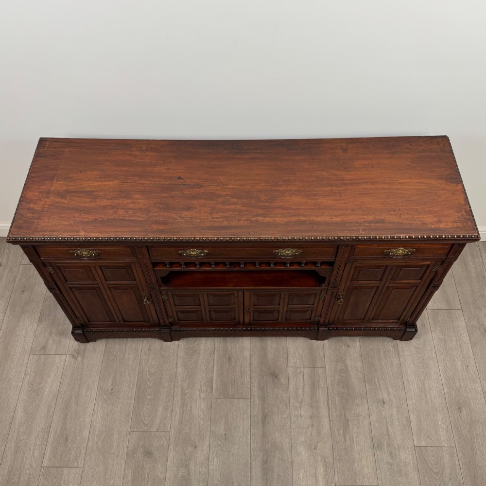 Antique 20th Century Good Quality Sideboard In Walnut  View XII