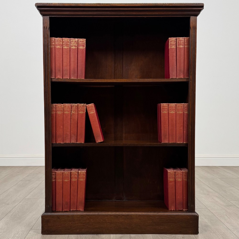 Antique 20th Century Good Quality Open Bookcase In Oak 