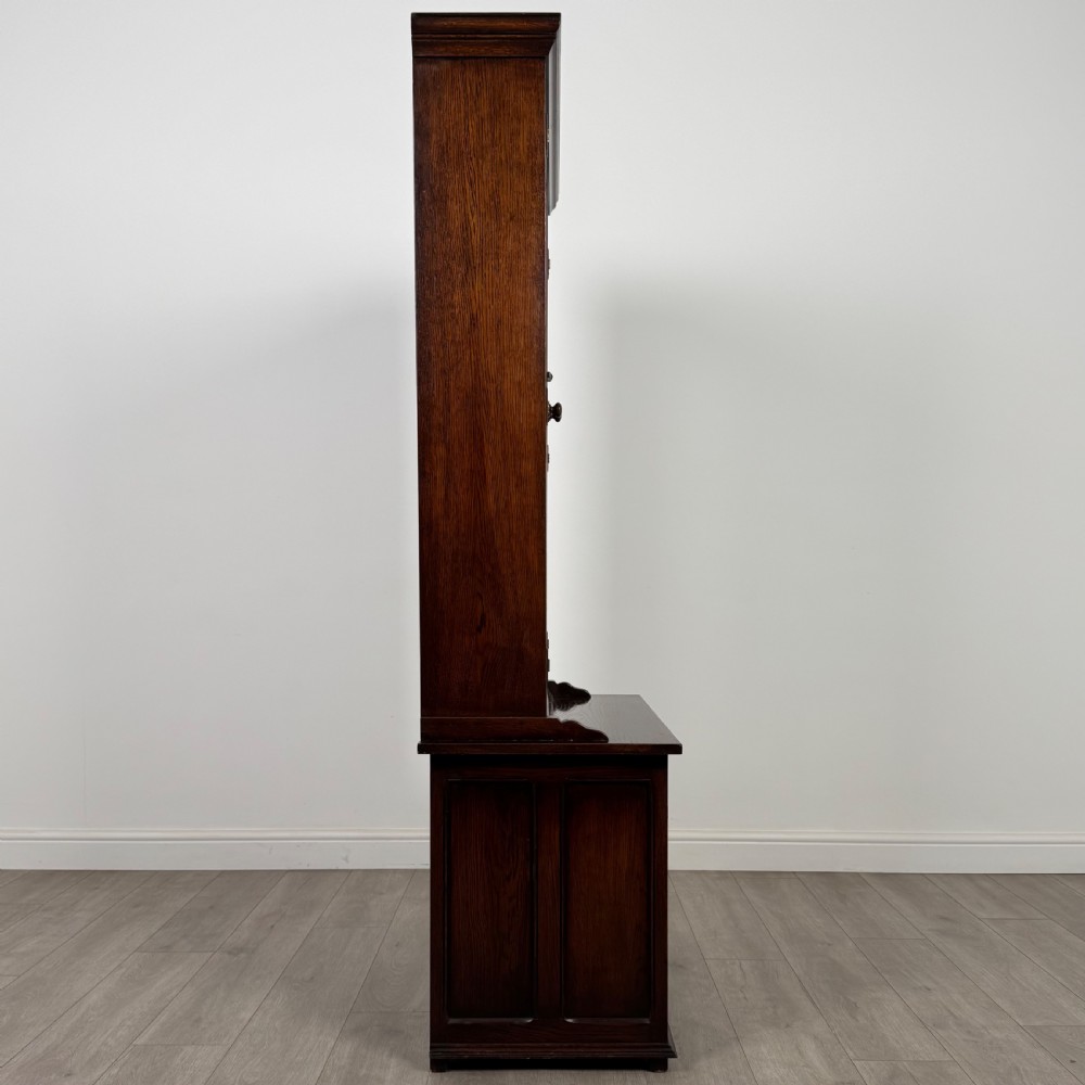 Antique 20th Century Good Quality Display Cabinet In Oak  View VIII