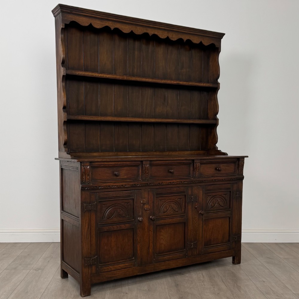 Antique 20th Century Good Quality Dresser In Oak View IX
