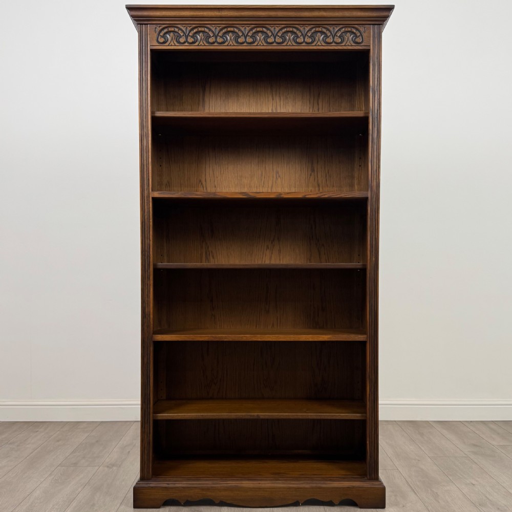 Antique 20th Century Good Quality Open Bookcase In Oak  View II