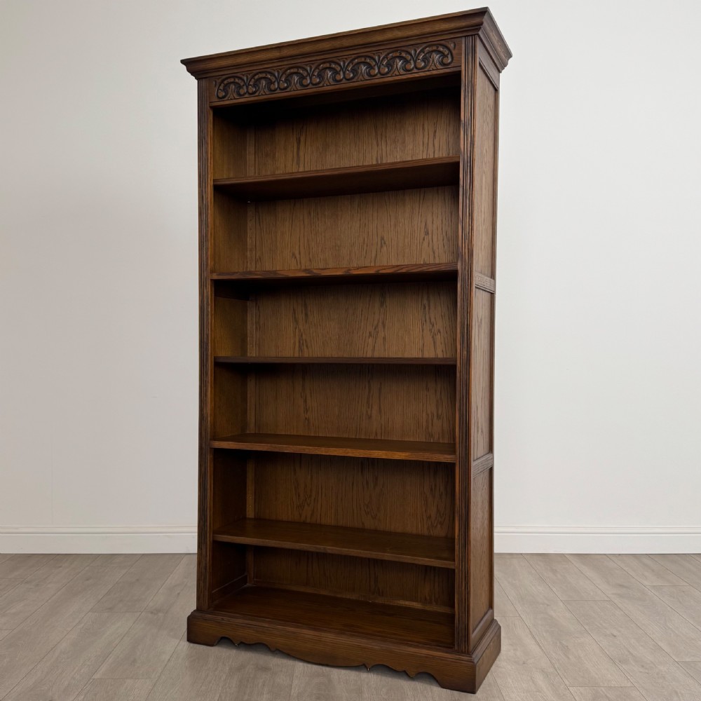 Antique 20th Century Good Quality Open Bookcase In Oak  View III