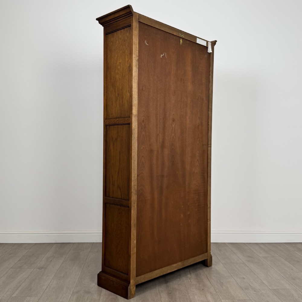 Antique 20th Century Good Quality Open Bookcase In Oak  View V