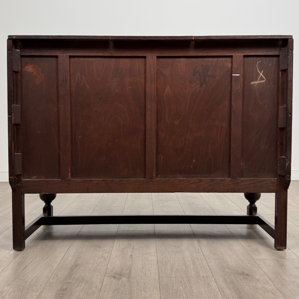  Antique 20th Century Good Quality Sideboard In Oak View VI