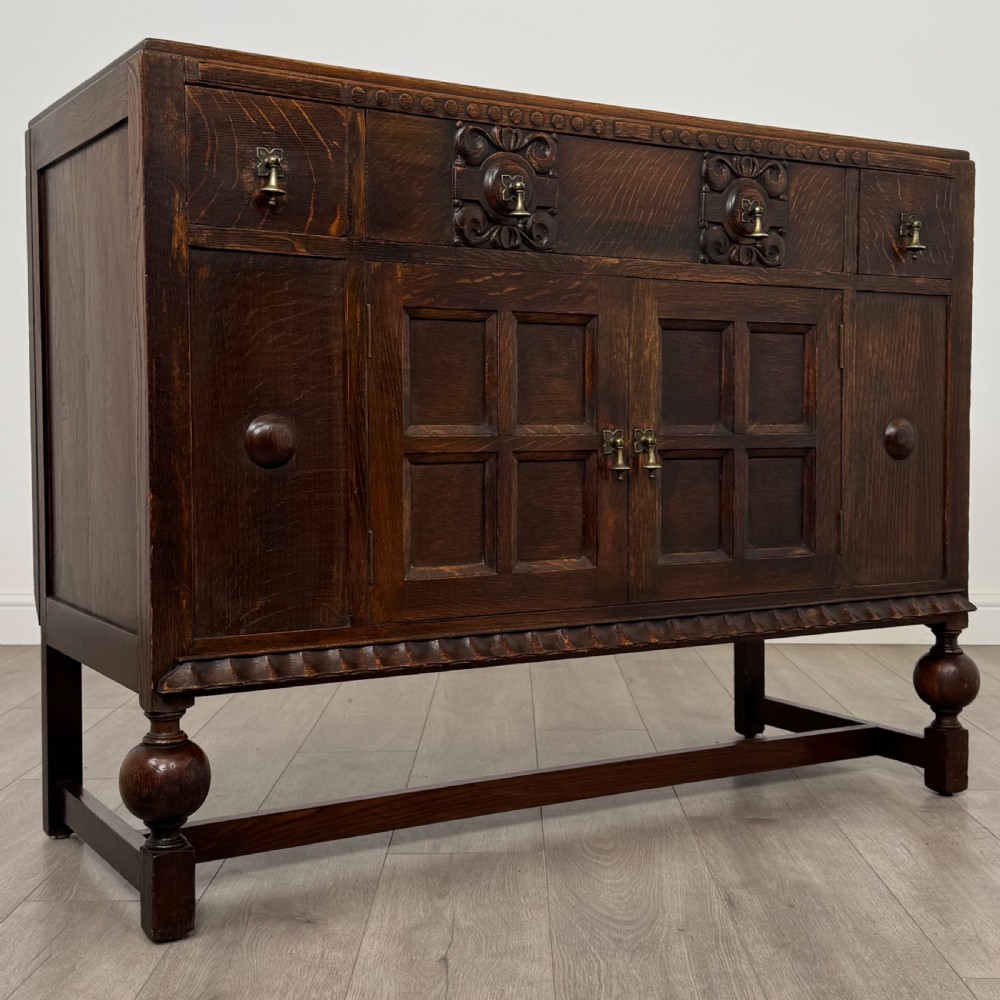 Antique 20th Century Good Quality Sideboard In Oak View VIII